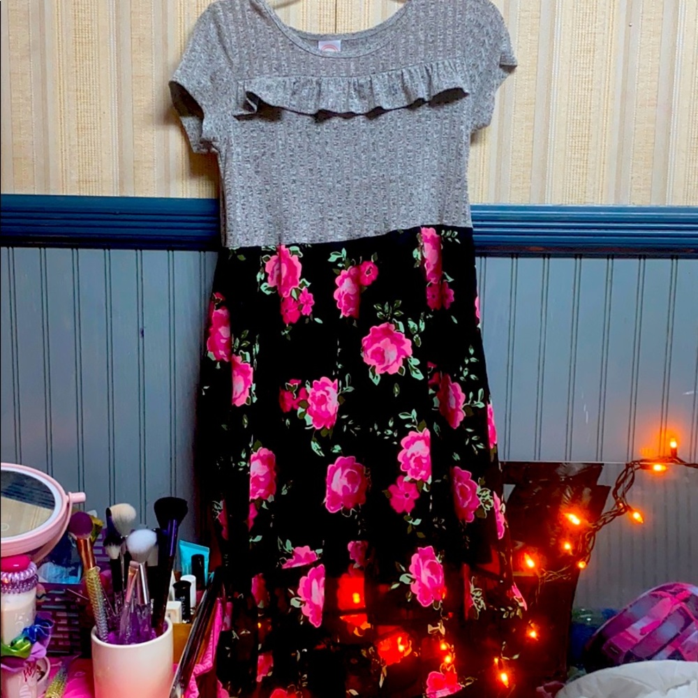 Dress/pink/green flowers